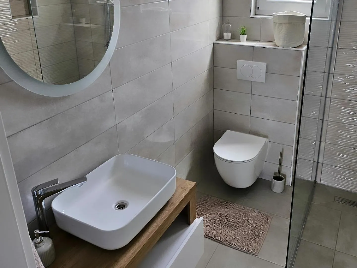 Ferienwohnung Aniva Drage