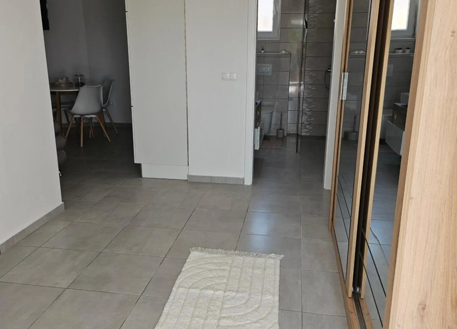 Ferienwohnung Aniva Drage Apartment